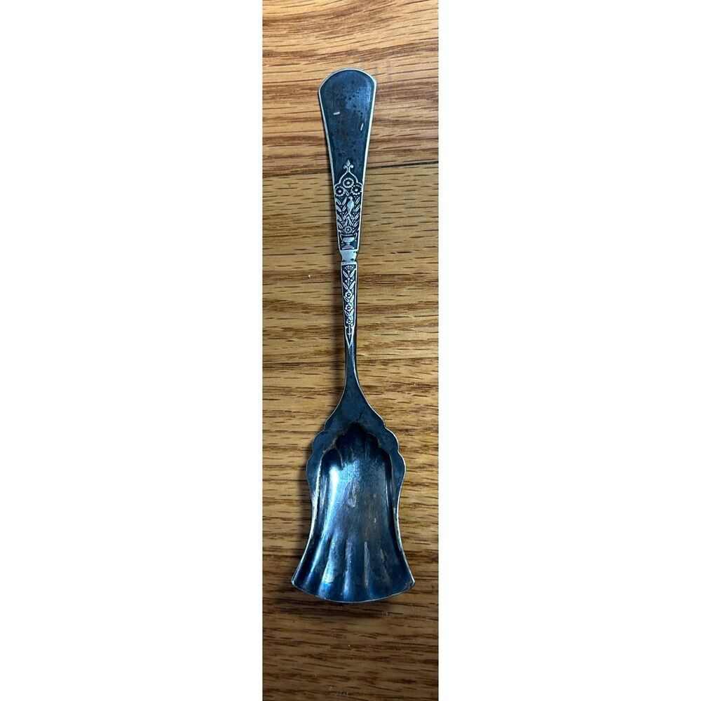 Reed & Barton Rose Leaf Pattern Sugar/Nut Shovel Spoon Silverware Flatware